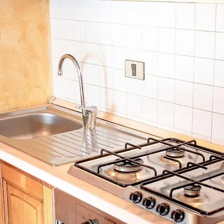 Bardohouse-gestinghome Appartement